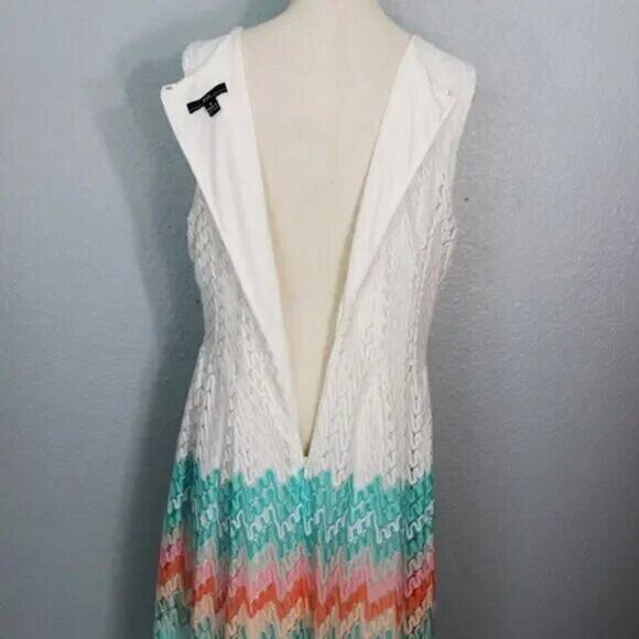 R&K White & Pastel Colored Lace Dress Size 18 - Picture 7 of 12